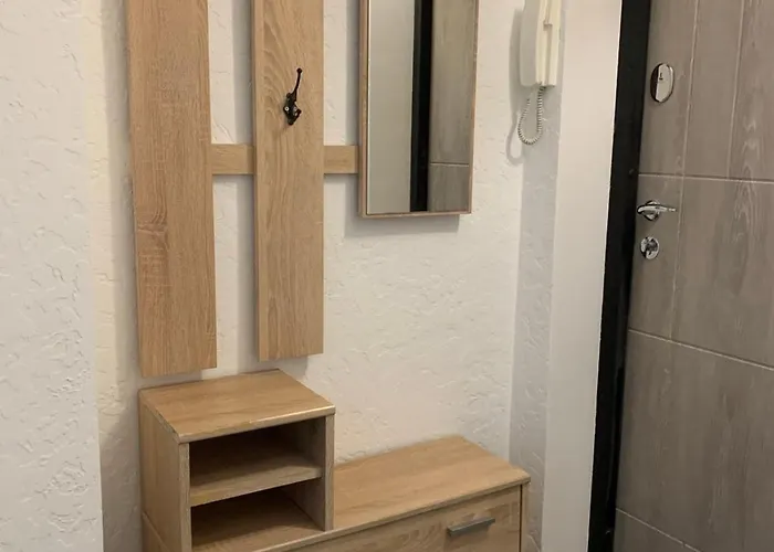 затишна Apartment